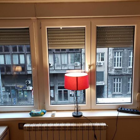 Private Cozy Room 1 With Shared Kitchen In Appartment, Downtown Белград Екстериор снимка