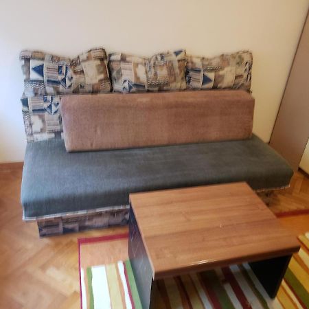 Private Cozy Room 1 With Shared Kitchen In Appartment, Downtown Белград Екстериор снимка