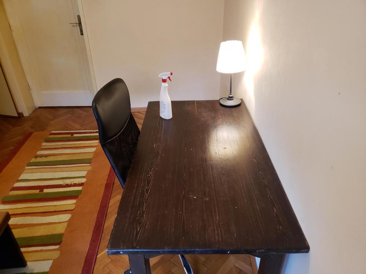 Private Cozy Room 1 With Shared Kitchen In Appartment, Downtown Белград Екстериор снимка